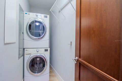 Copropriété à vendre à Tampa, Floride: 2 chambres, 111.76 m2 № 2323047 - photo 18