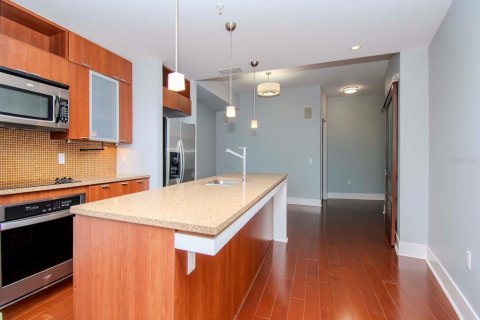 Copropriété à vendre à Tampa, Floride: 2 chambres, 111.76 m2 № 2323047 - photo 6