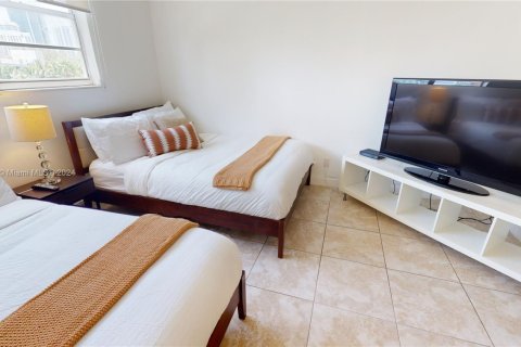 Condo in Sunny Isles Beach, Florida, 1 bedroom  № 1979819 - photo 21