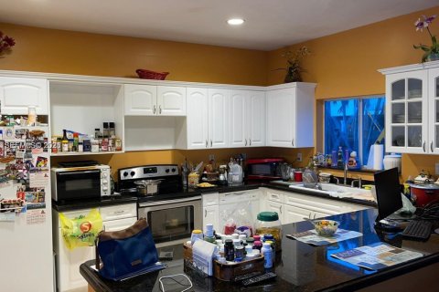 Купить виллу или дом в Майами, Флорида 5 спален, 241.92м2, № 2048860 - фото 3