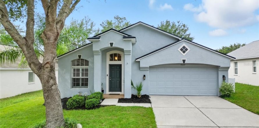 Casa en Spring Hill, Florida 3 dormitorios, 133.41 m2 № 1903587