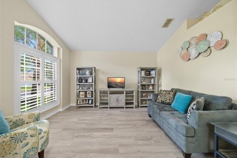 Casa en venta en Spring Hill, Florida, 3 dormitorios, 133.41 m2 № 1903587 - foto 8