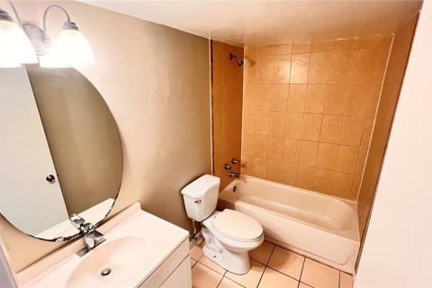 Copropriété à louer à Orlando, Floride: 3 chambres, 84.54 m2 № 1846331 - photo 14