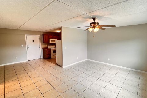Copropriété à louer à Orlando, Floride: 3 chambres, 84.54 m2 № 1846331 - photo 11