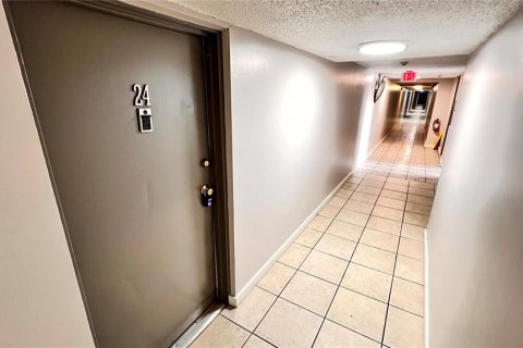 Copropriété à louer à Orlando, Floride: 3 chambres, 84.54 m2 № 1846331 - photo 1