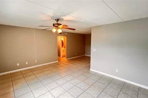 Copropriété à louer à Orlando, Floride: 3 chambres, 84.54 m2 № 1846331 - photo 12