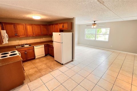 Copropriété à louer à Orlando, Floride: 3 chambres, 84.54 m2 № 1846331 - photo 4
