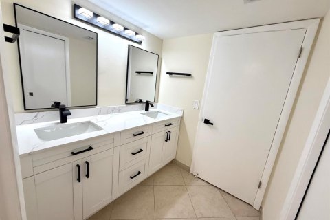Copropriété à louer à Boca Raton, Floride: 2 chambres, 88.26 m2 № 2285811 - photo 10