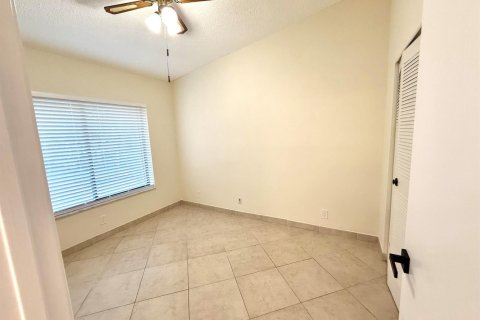 Copropriété à louer à Boca Raton, Floride: 2 chambres, 88.26 m2 № 2285811 - photo 19
