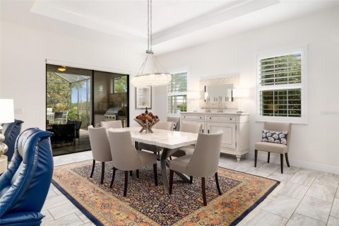Villa ou maison à vendre à Lakewood Ranch, Floride: 3 chambres, 253.9 m2 № 2398678 - photo 16