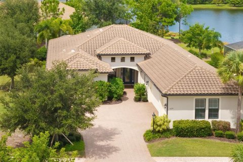 Villa ou maison à Lakewood Ranch, Floride 3 chambres, 253.9 m2 № 2398678