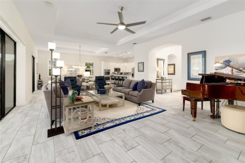 Villa ou maison à vendre à Lakewood Ranch, Floride: 3 chambres, 253.9 m2 № 2398678 - photo 20