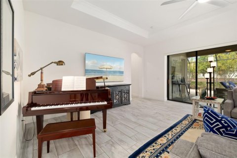 Villa ou maison à vendre à Lakewood Ranch, Floride: 3 chambres, 253.9 m2 № 2398678 - photo 19