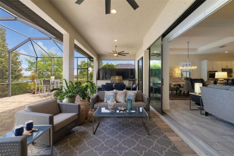 Villa ou maison à vendre à Lakewood Ranch, Floride: 3 chambres, 253.9 m2 № 2398678 - photo 21
