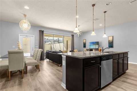 Touwnhouse à vendre à Kissimmee, Floride: 4 chambres, 195.28 m2 № 1857979 - photo 21