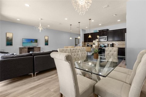 Touwnhouse à vendre à Kissimmee, Floride: 4 chambres, 195.28 m2 № 1857979 - photo 24