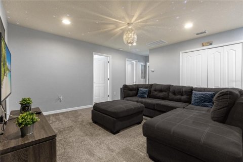 Touwnhouse à vendre à Kissimmee, Floride: 4 chambres, 195.28 m2 № 1857979 - photo 11