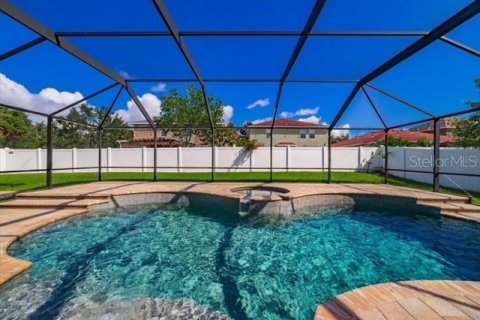 House in Lutz, Florida 4 bedrooms, 240.62 sq.m. № 2342340 - photo 21