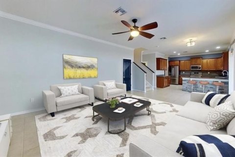 House in Lutz, Florida 4 bedrooms, 240.62 sq.m. № 2342340 - photo 7
