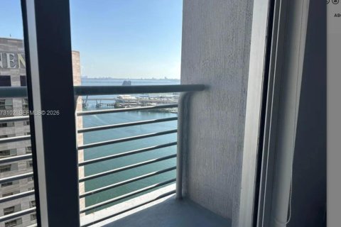 Copropriété à louer à Miami, Floride: 47.1 m2 № 2307425 - photo 2