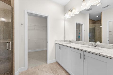 House in Sun City Center, Florida 2 bedrooms, 138.7 sq.m. № 2166075 - photo 20