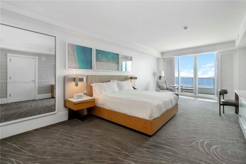 Condo in Fort Lauderdale, Florida, 1 bedroom № 2025047 - photo 14