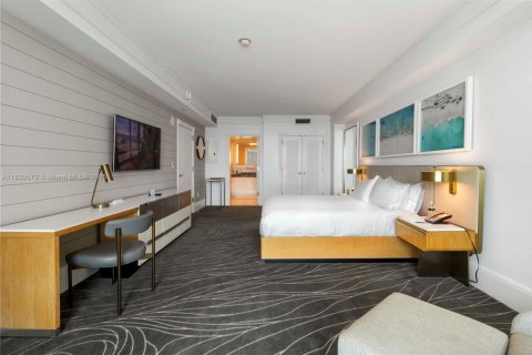 Condo in Fort Lauderdale, Florida, 1 bedroom № 2025047 - photo 17