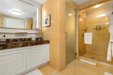 Condo in Fort Lauderdale, Florida, 1 bedroom № 2025047 - photo 20