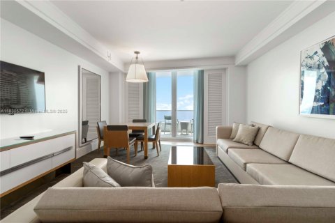 Condo in Fort Lauderdale, Florida, 1 bedroom № 2025047 - photo 10