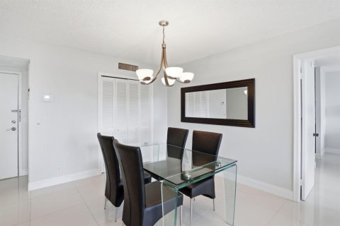 Condominio en venta en Lauderdale-by-the-Sea, Florida, 2 dormitorios, 130.06 m2 № 2077742 - foto 7