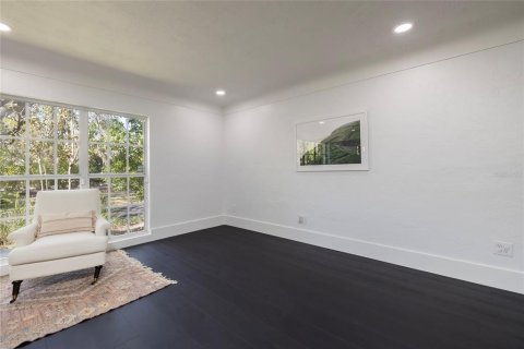 House in Saint Petersburg, Florida 3 bedrooms, 175.21 sq.m. № 2142089 - photo 22
