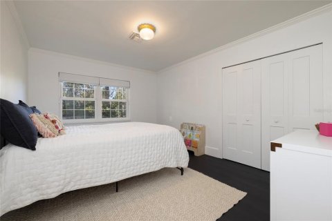 House in Saint Petersburg, Florida 3 bedrooms, 175.21 sq.m. № 2142089 - photo 29
