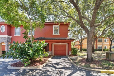 Condo in Palm Harbor, Florida, 2 bedrooms  № 1915033 - photo 21