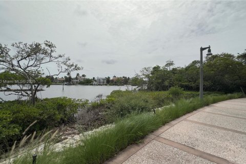 Condo in Jupiter, Florida, 2 bedrooms  № 1766655 - photo 27