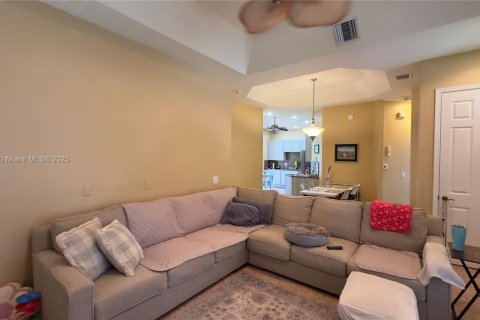 Condo in Jupiter, Florida, 2 bedrooms  № 1766655 - photo 9