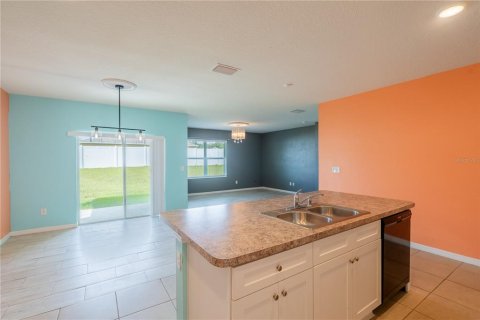 Casa en venta en Ocala, Florida, 4 dormitorios, 169.73 m2 № 1898409 - foto 10