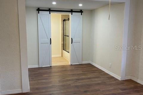 Villa ou maison à louer à Tampa, Floride: 3 chambres, 107.4 m2 № 2212917 - photo 9