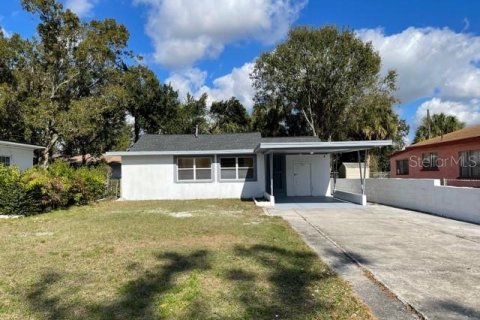 House in Tampa, Florida 3 bedrooms, 107.4 sq.m. № 2212917