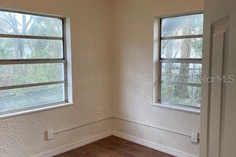 Villa ou maison à louer à Tampa, Floride: 3 chambres, 107.4 m2 № 2212917 - photo 10