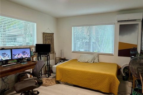 Снять в аренду виллу или дом в Майами-Бич, Флорида 2 спальни, 95.04м2, № 1972732 - фото 26