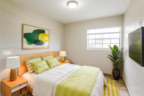 Снять в аренду виллу или дом в Холливуд, Флорида 3 спальни, 103.4м2, № 2005145 - фото 12