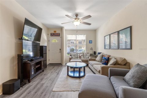 Condominio en venta en Gainesville, Florida, 2 dormitorios, 108.88 m2 № 1884906 - foto 5