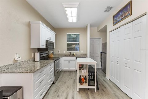 Condominio en venta en Gainesville, Florida, 2 dormitorios, 108.88 m2 № 1884906 - foto 10
