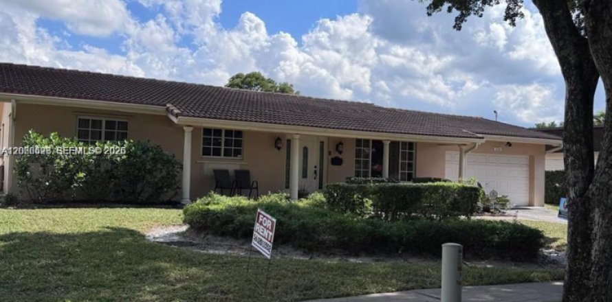 Villa ou maison à Plantation, Floride 4 chambres, 164.81 m2 № 2294327