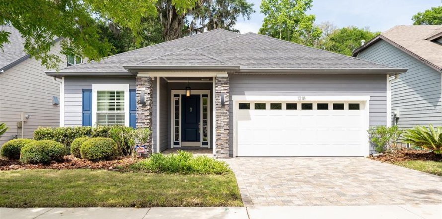 House in Newberry, Florida 4 bedrooms, 182.83 sq.m. № 1648879