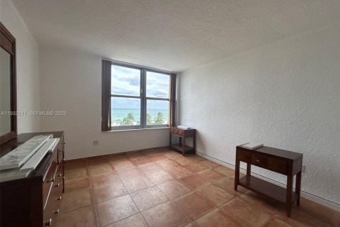 Condominio en alquiler en Miami Beach, Florida, 1 dormitorio, 67.45 m2 № 1992089 - foto 8
