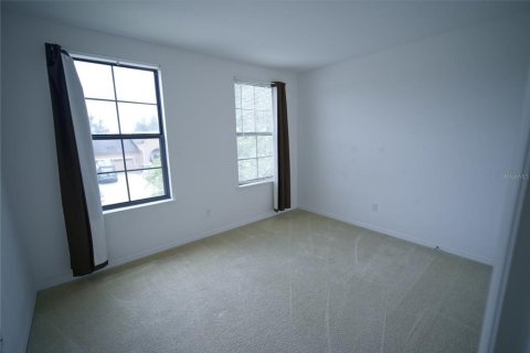 Villa ou maison à vendre à Kissimmee, Floride: 4 chambres, 239.32 m2 № 2303179 - photo 17