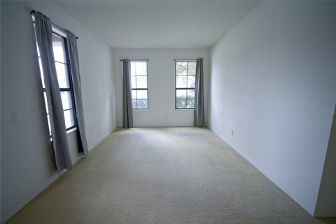 Villa ou maison à vendre à Kissimmee, Floride: 4 chambres, 239.32 m2 № 2303179 - photo 4