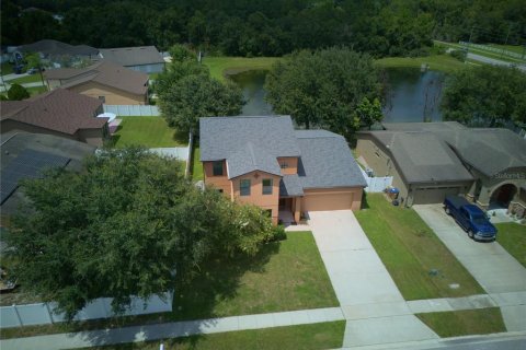 Villa ou maison à vendre à Kissimmee, Floride: 4 chambres, 239.32 m2 № 2303179 - photo 25