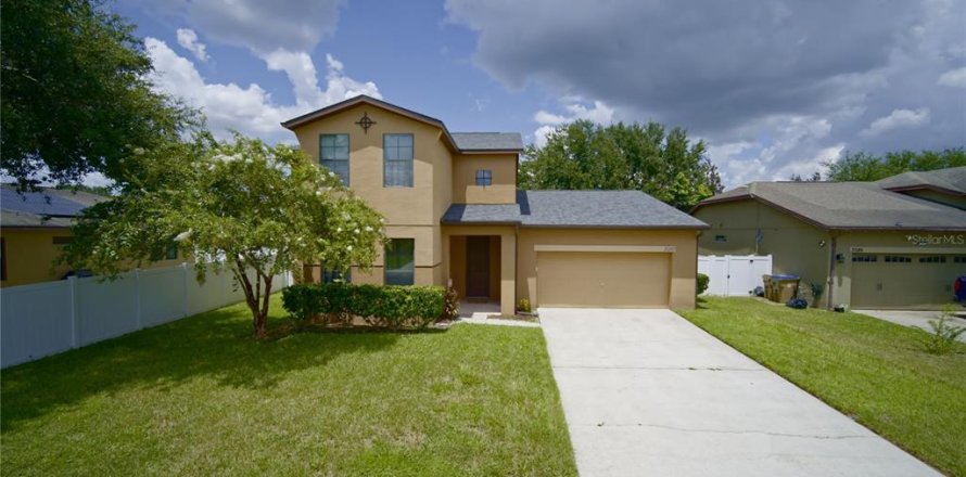 Villa ou maison à Kissimmee, Floride 4 chambres, 239.32 m2 № 2303179